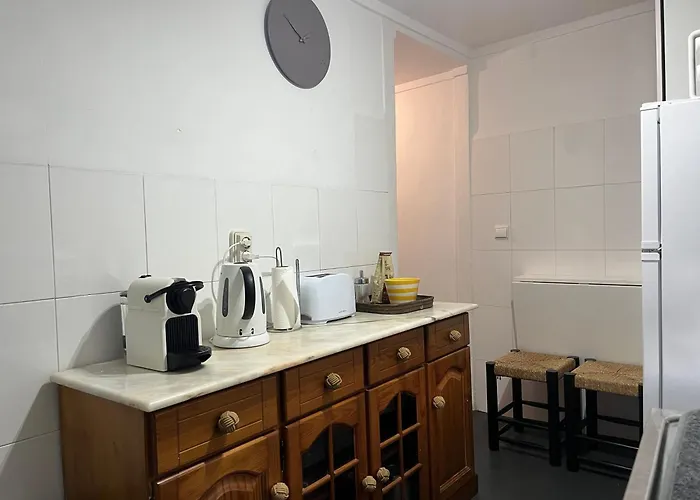 Charming At Graca דירה